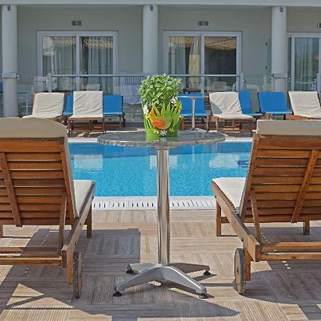 Palapart Gikas Suites And Studios Guviá Kültér fotó