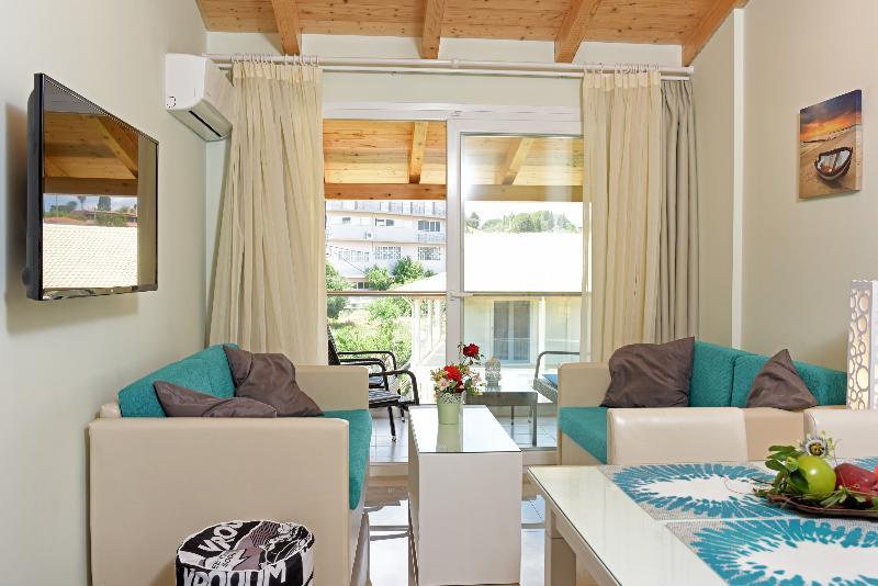 Palapart Gikas Suites And Studios Guviá Kültér fotó