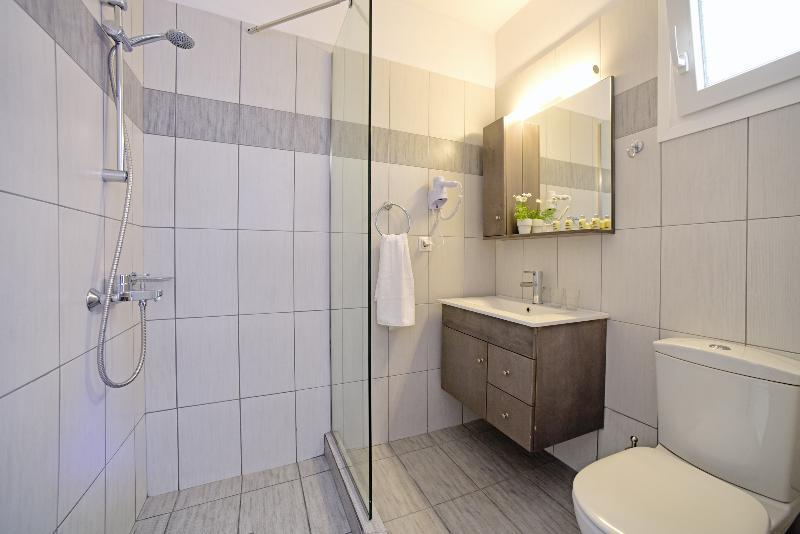 Palapart Gikas Suites And Studios Guviá Kültér fotó